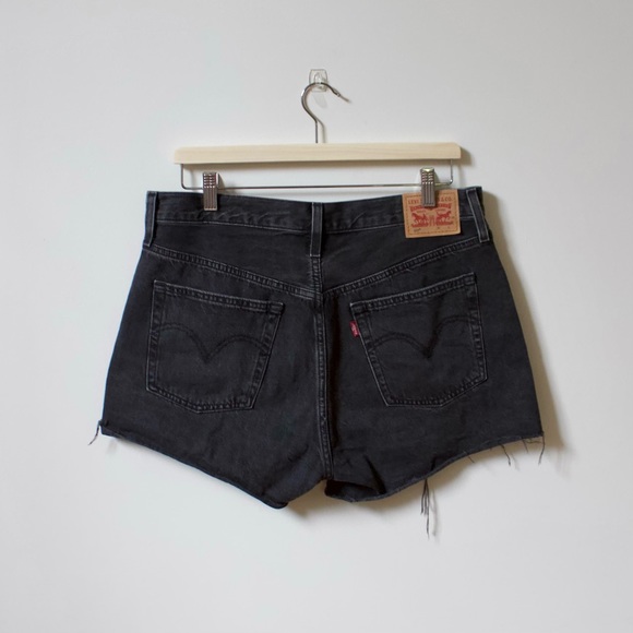Levi’s 501 Mid-Rise Denim Shorts - Picture 8 of 11